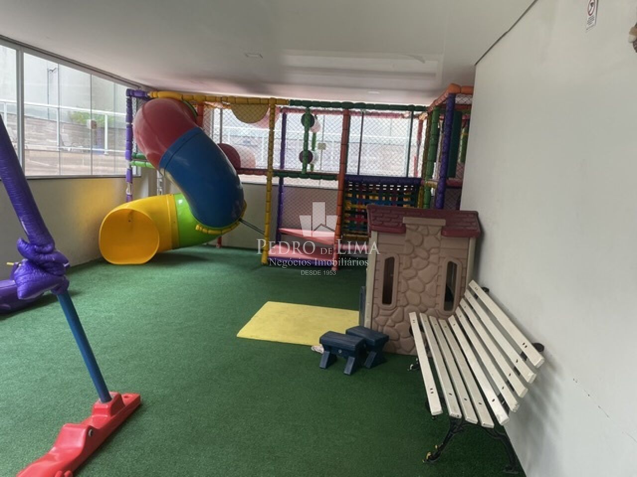 Apartamento a venda 75m². Condomínio Residencial Parque das Flores