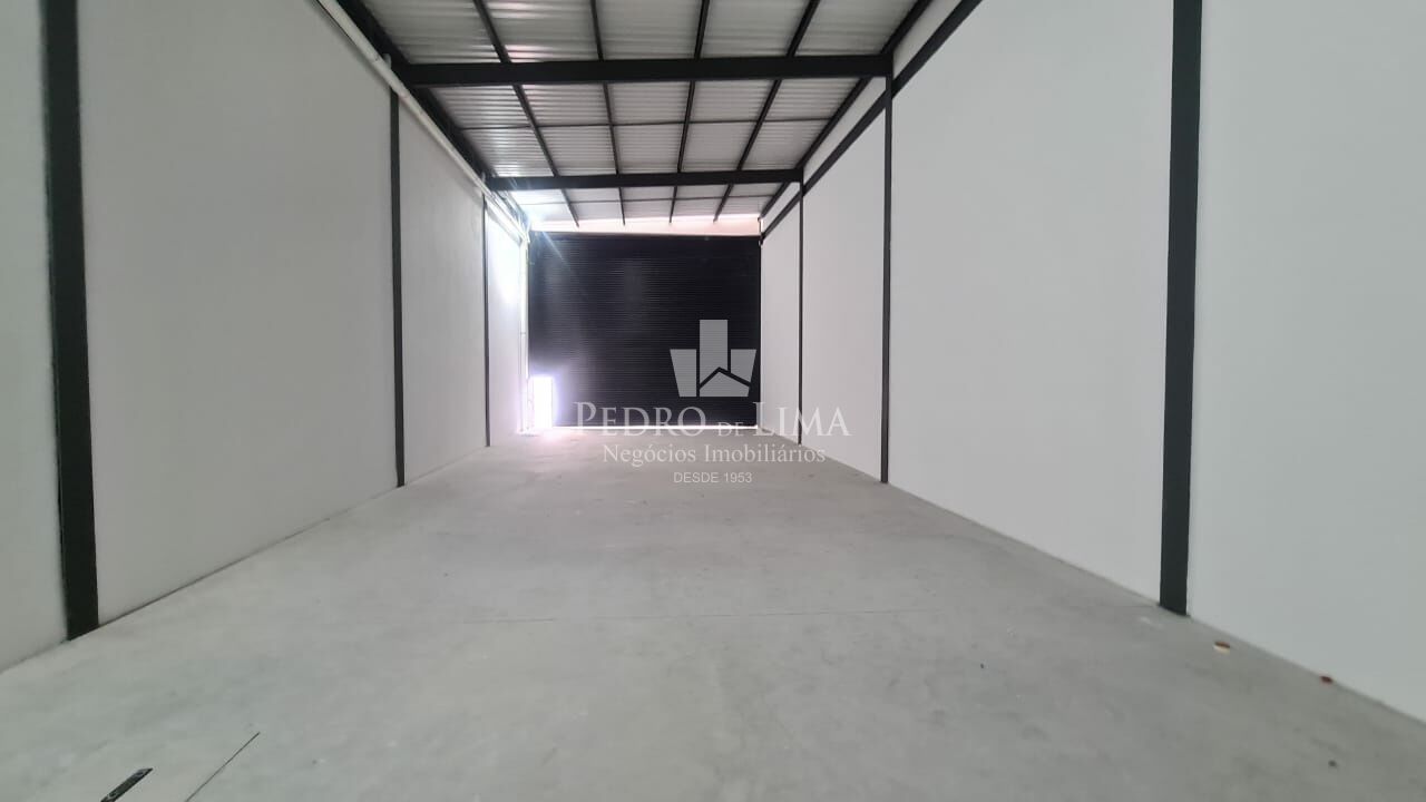 imagem do imovel Galpão de 160m² com banheiro e portão aromático. ref: TP29597