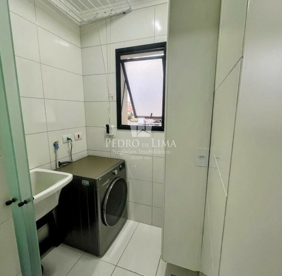 Apartamento à venda 68 m² bem conservado na Vila Mariana. Condomínio Alice.