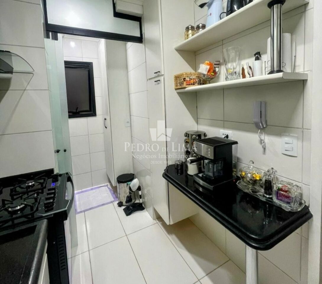 Apartamento à venda 68 m² bem conservado na Vila Mariana. Condomínio Alice.