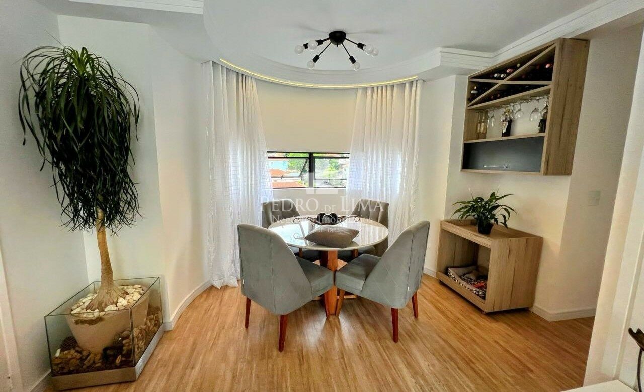Apartamento à venda 68 m² bem conservado na Vila Mariana. Condomínio Alice.