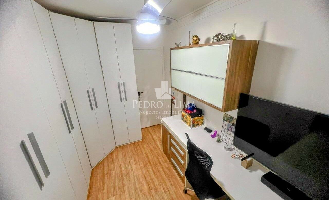 Apartamento à venda 68 m² bem conservado na Vila Mariana. Condomínio Alice.