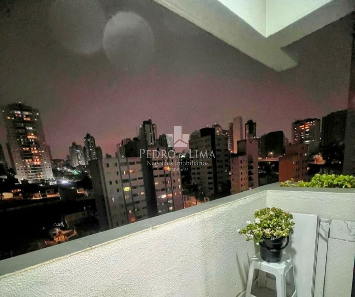 Apartamento à venda 68 m² bem conservado na Vila Mariana. Condomínio Alice.
