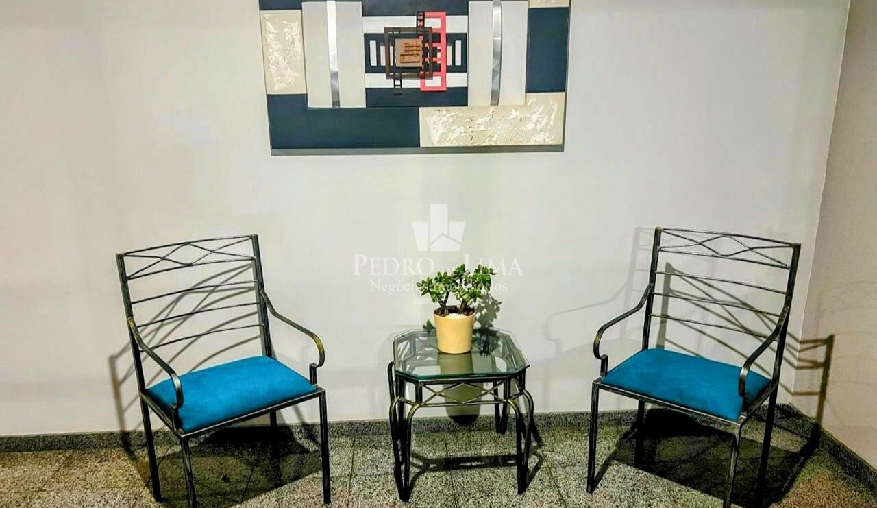 Apartamento à venda 68 m² bem conservado na Vila Mariana. Condomínio Alice.