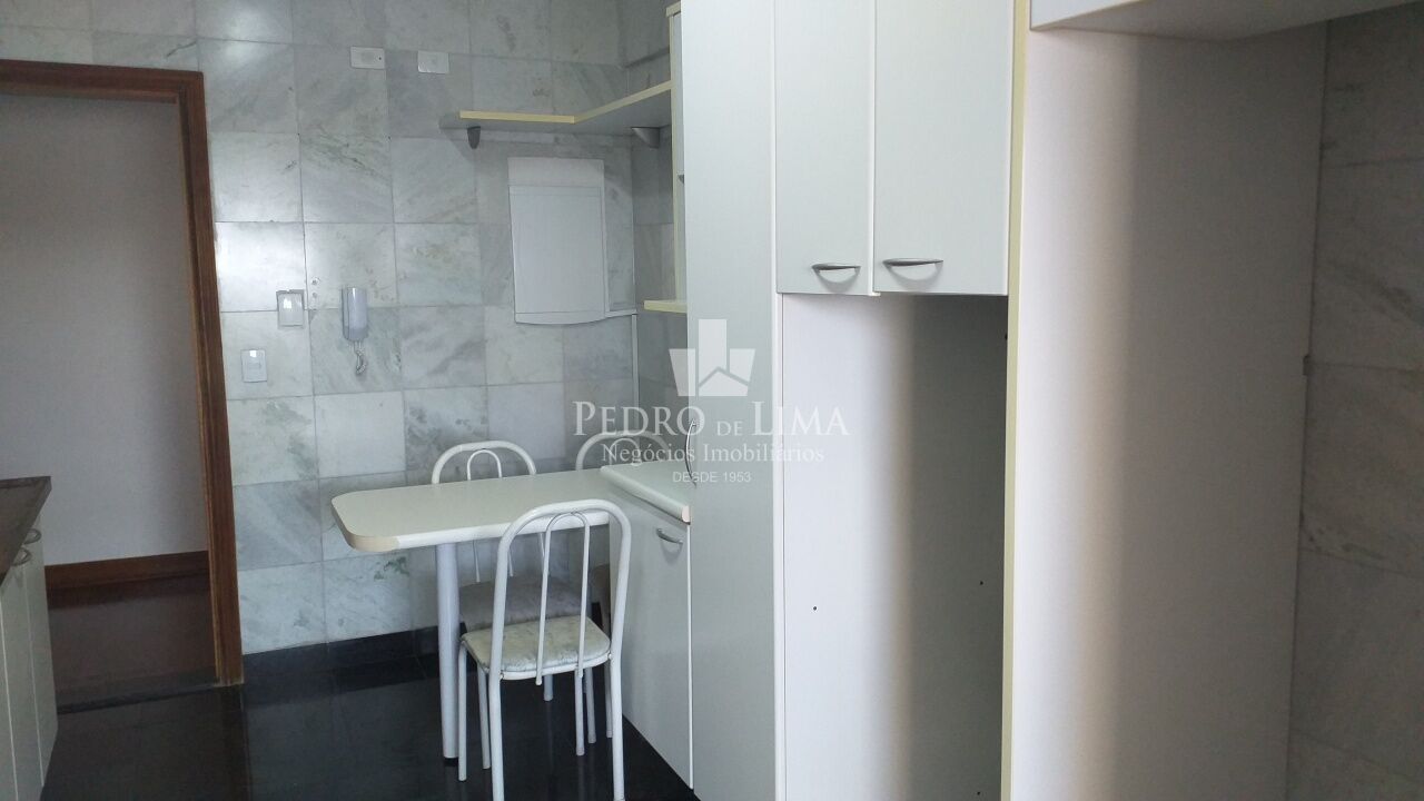 Apartamento 160m², 4 Quartos, 1 suíte, 3 vagas, Jardim Anália Franco. Condomínio Ana Lúcia