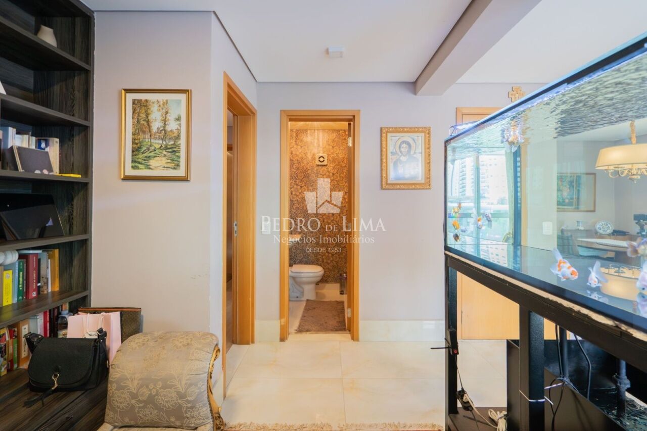 Oportunidade! Apartamento Tatuapé no Condomínio Torre de Grego 3 suítes, 3 vagas 