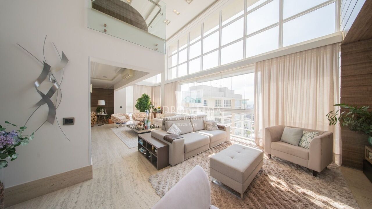 Cobertura Duplex 345m² no Condomínio Mont Serrat 3 suítes 5 vagas 