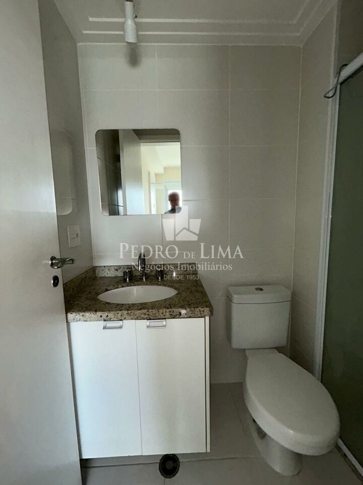 Apartamento andar alto no Tatuapé, próximo ao Metro, 45m², semi mobiliado. Condomínio Deseo Tatuapé 