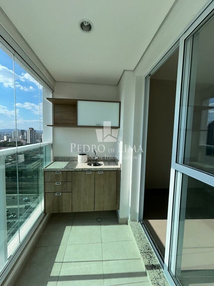 Apartamento andar alto no Tatuapé, próximo ao Metro, 45m², semi mobiliado. Condomínio Deseo Tatuapé 