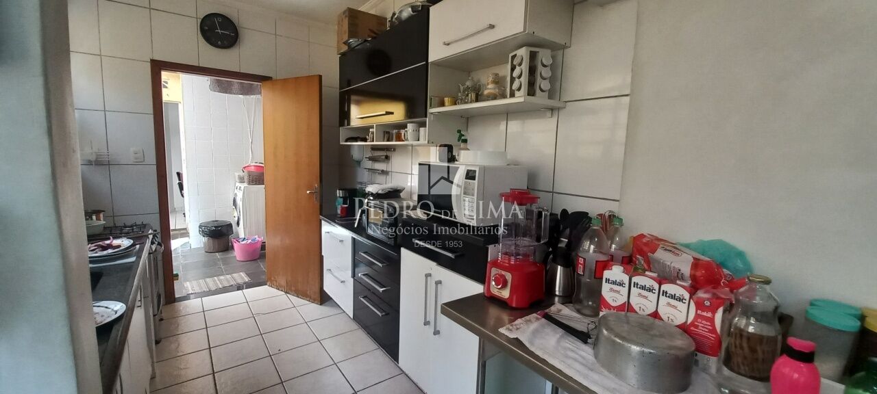 Sobrado, 3 quartos, 1 vaga de garagem - Carrão