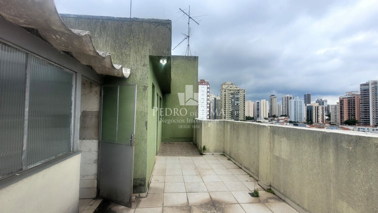 Oportunidade única! Cobertura 2 dormitórios, 1 vaga. Condomínio Porto Rico.