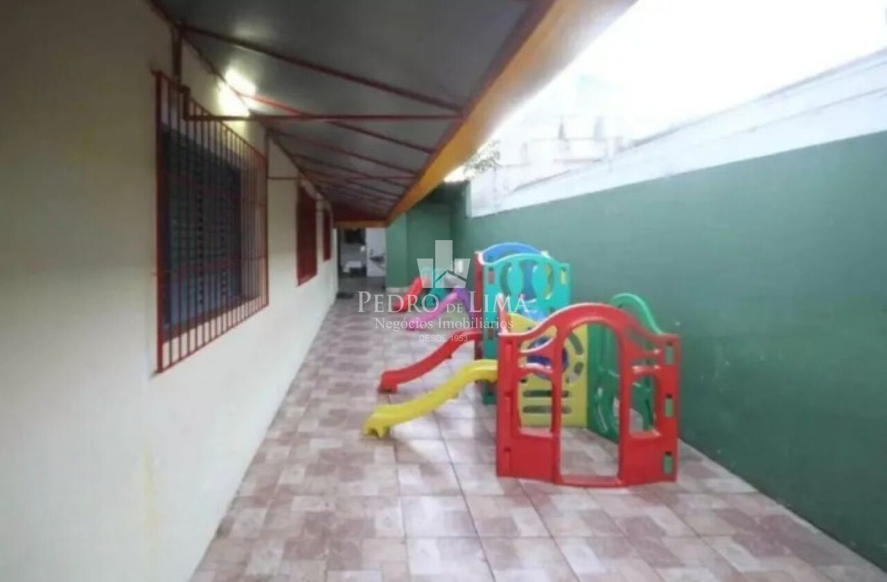 Casa Térrea Comercial, 5 salas, 5 vagas