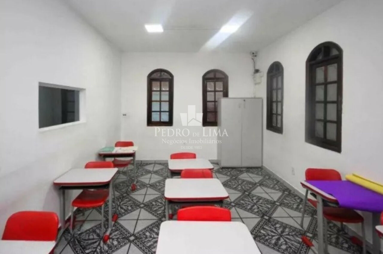 Casa Térrea Comercial, 5 salas, 5 vagas