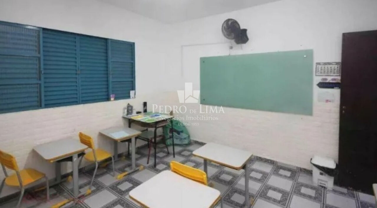 Casa Térrea Comercial, 5 salas, 5 vagas