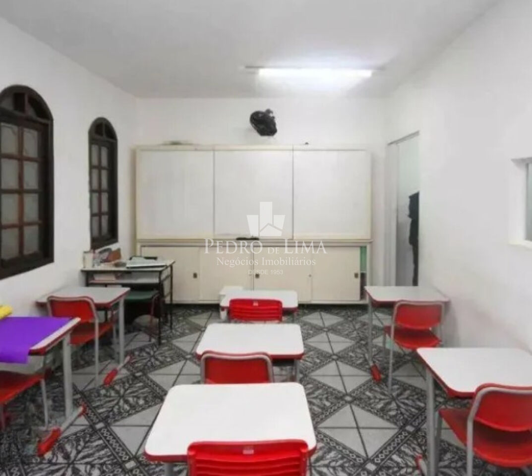 Casa Térrea Comercial, 5 salas, 5 vagas
