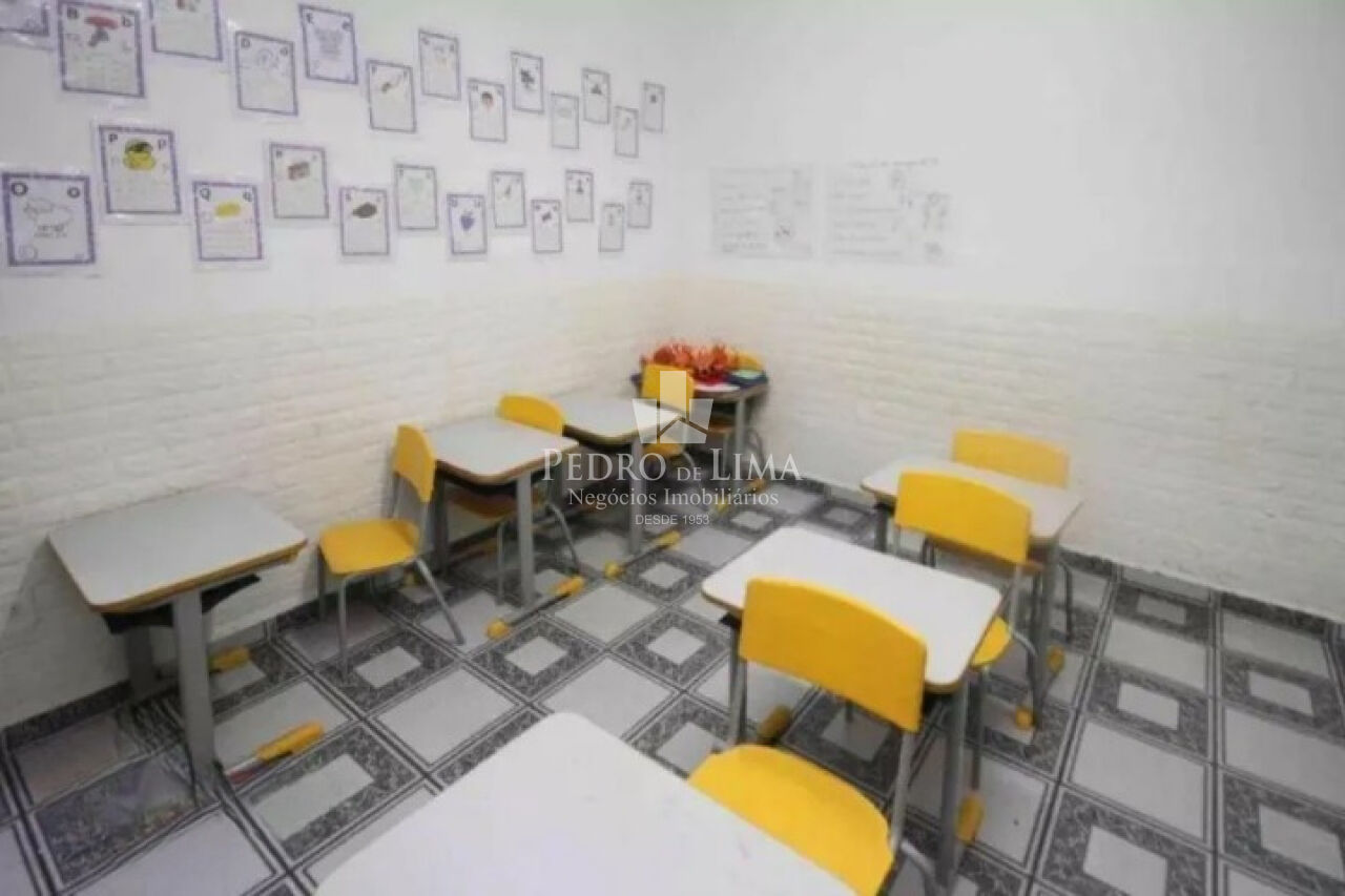 Casa Térrea Comercial, 5 salas, 5 vagas