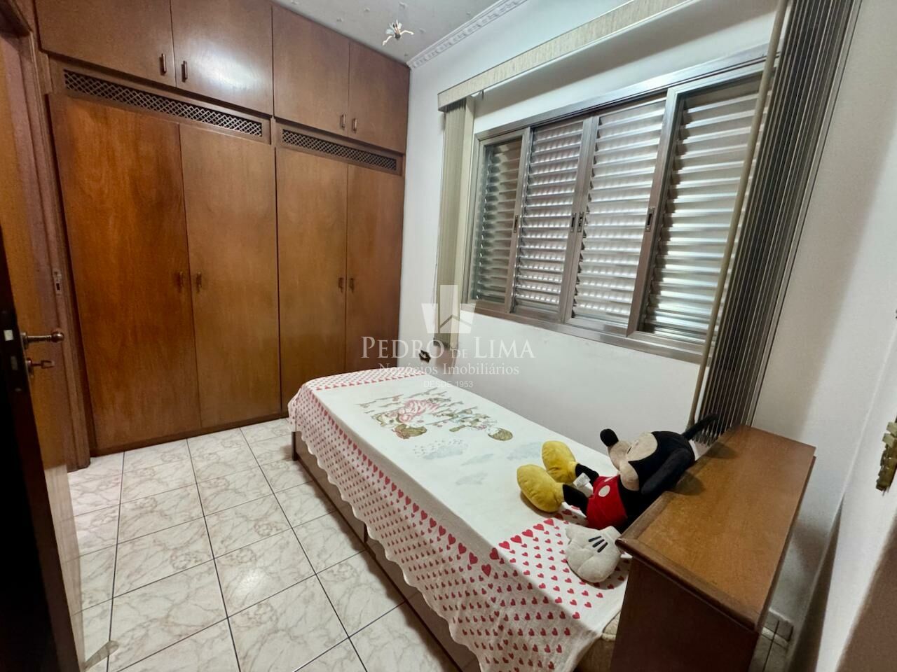 Sobrado bem localizado no Jardim Aricanduva, 125m² 3 quartos, 3 banheiros e 2 vagas cobertas.