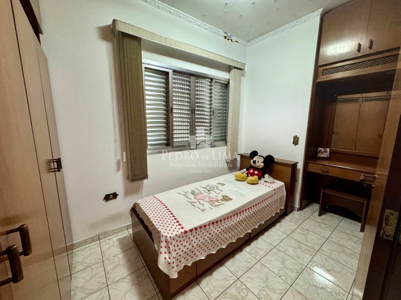 Sobrado bem localizado no Jardim Aricanduva, 125m² 3 quartos, 3 banheiros e 2 vagas cobertas.