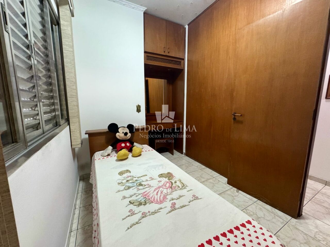 Sobrado bem localizado no Jardim Aricanduva, 125m² 3 quartos, 3 banheiros e 2 vagas cobertas.