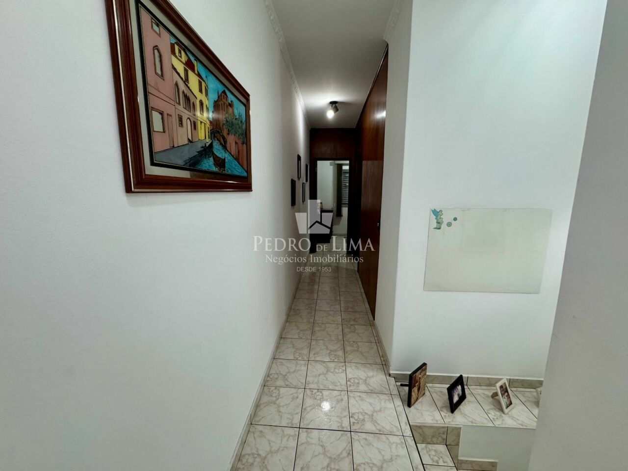 Sobrado bem localizado no Jardim Aricanduva, 125m² 3 quartos, 3 banheiros e 2 vagas cobertas.