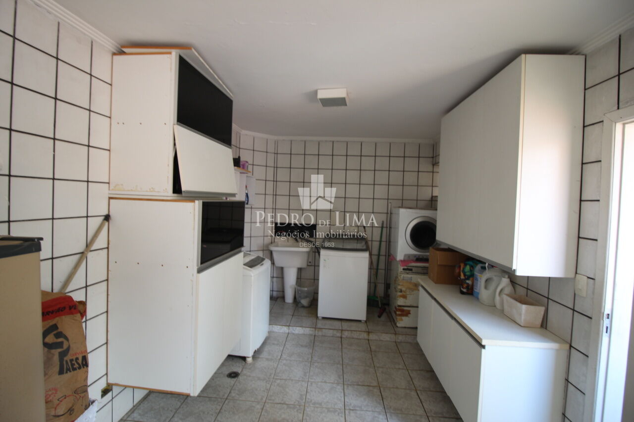 Sobrado 5 quartos (4 suítes), 8 vagas 500 m² Mobiliado - Mooca