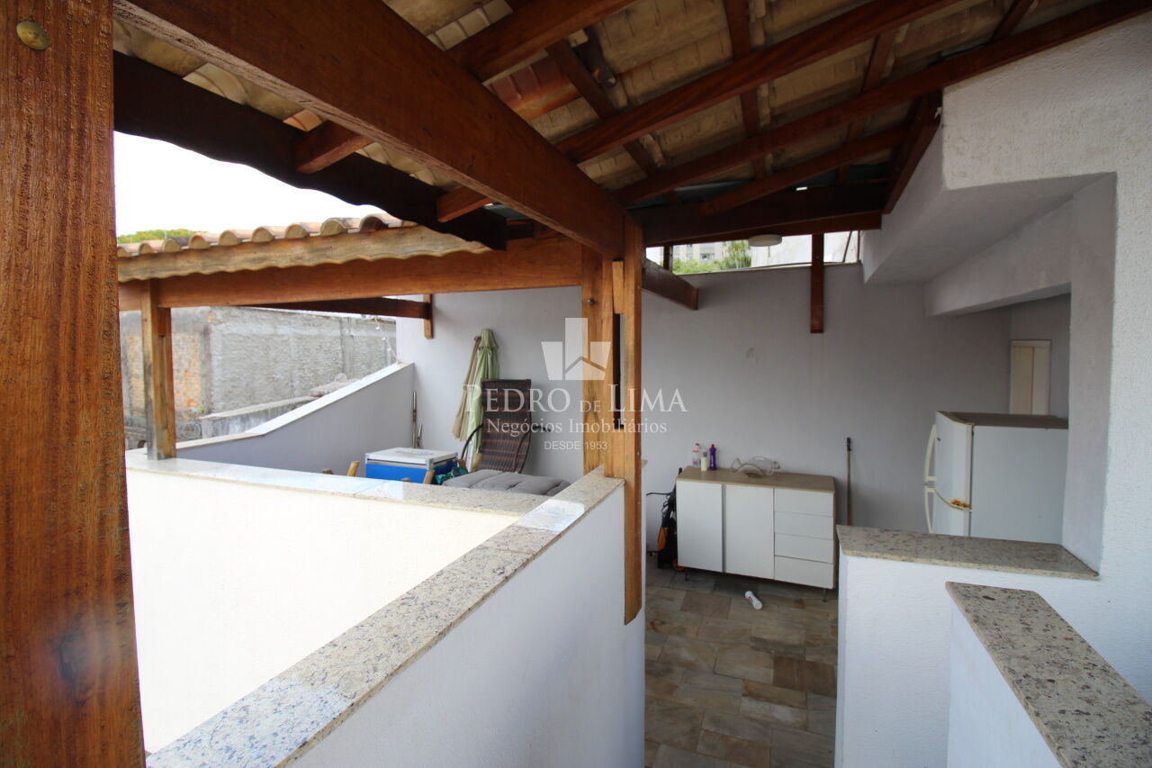 Sobrado 5 quartos (4 suítes), 8 vagas 500 m² Mobiliado - Mooca