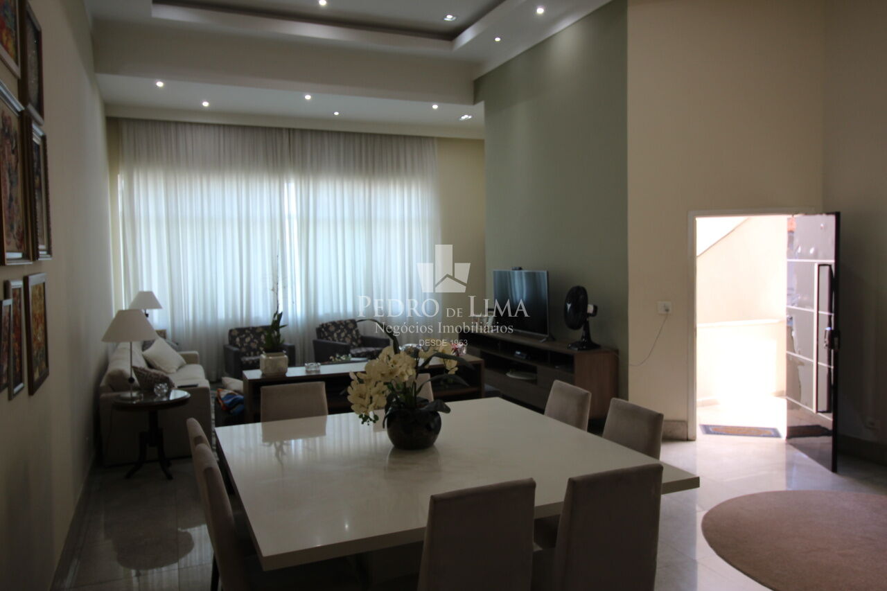Sobrado 5 quartos (4 suítes), 8 vagas 500 m² Mobiliado - Mooca