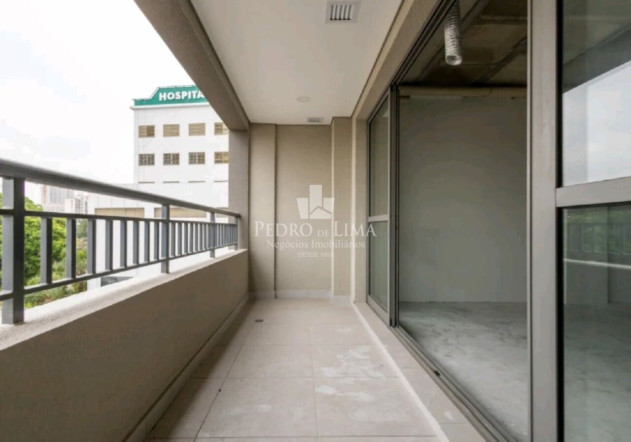 Sala Comercial Nova, 89m², 1 banheiro, terraço, junto ao Metrô Belém.