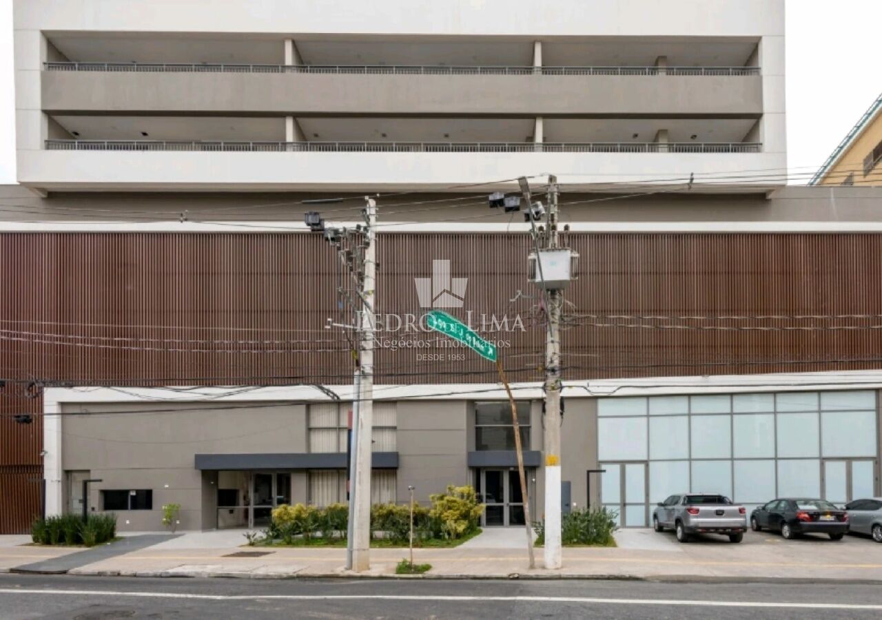Sala Comercial Nova, 89m², 1 banheiro, terraço, junto ao Metrô Belém.