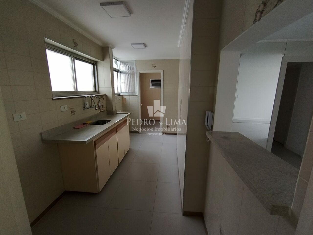 Apartamento 2 Dormitórios no Tatuapé, a 750 metros do Metrô Carrão. Condomínio Sparta