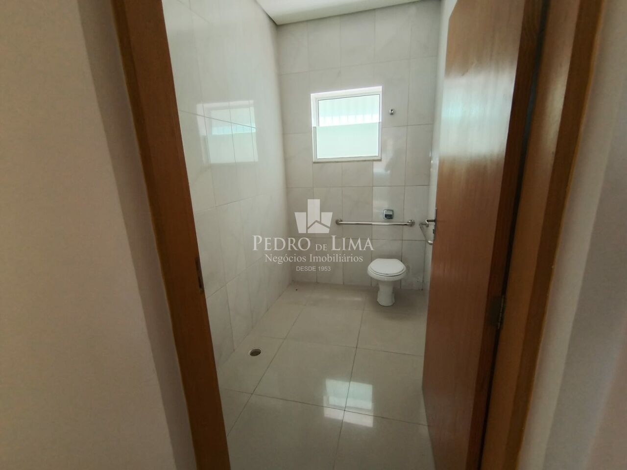 Sobrado Comercial de 225m² a 170 metros do metrô Tatuapé