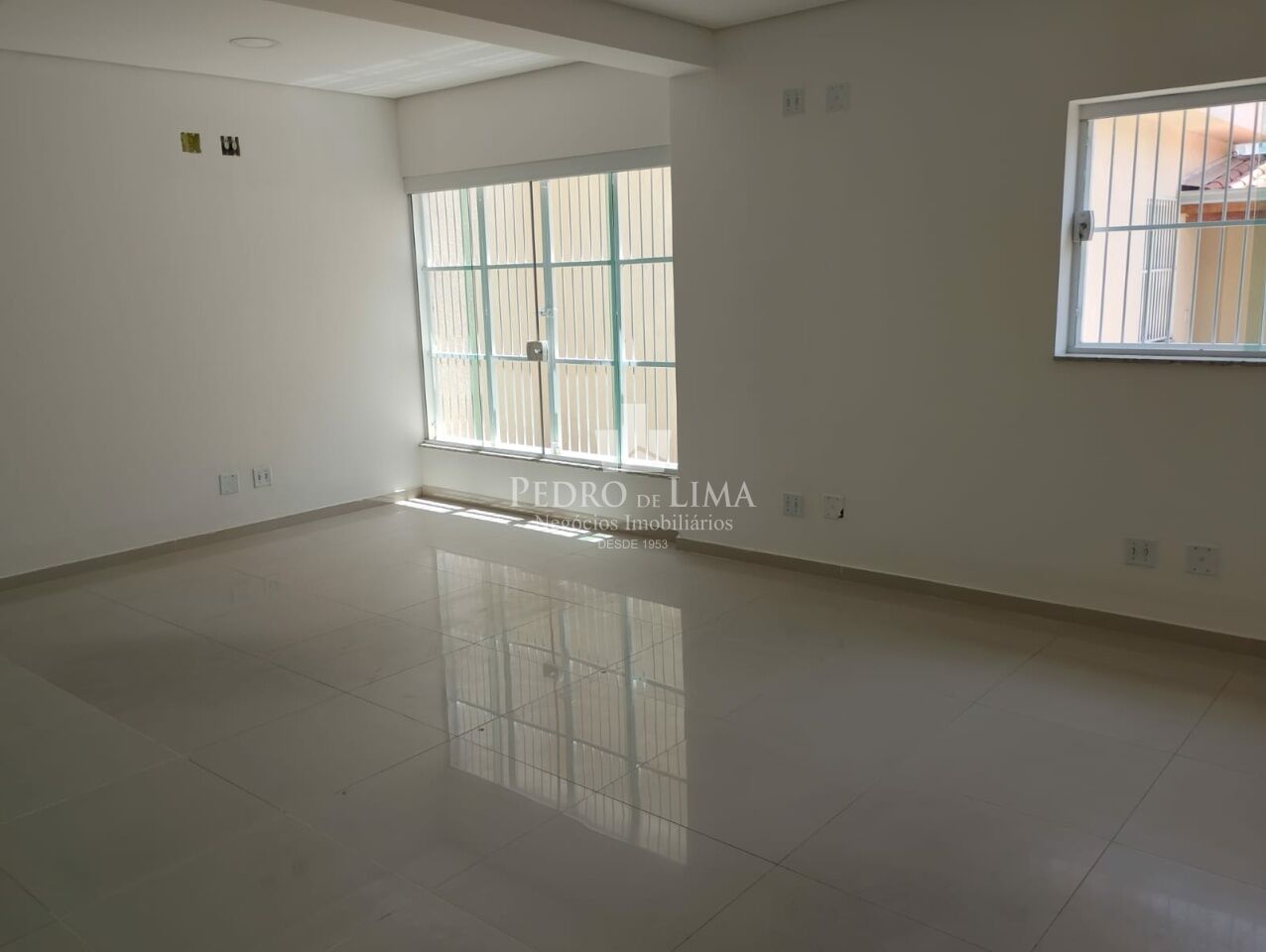 Sobrado Comercial de 225m² a 170 metros do metrô Tatuapé