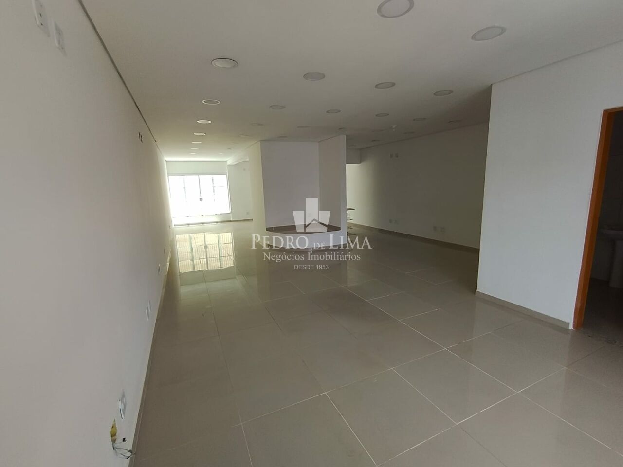 imagem do imovel Sobrado Comercial de 225m² a 170 metros do metrô Tatuapé ref: TP29707