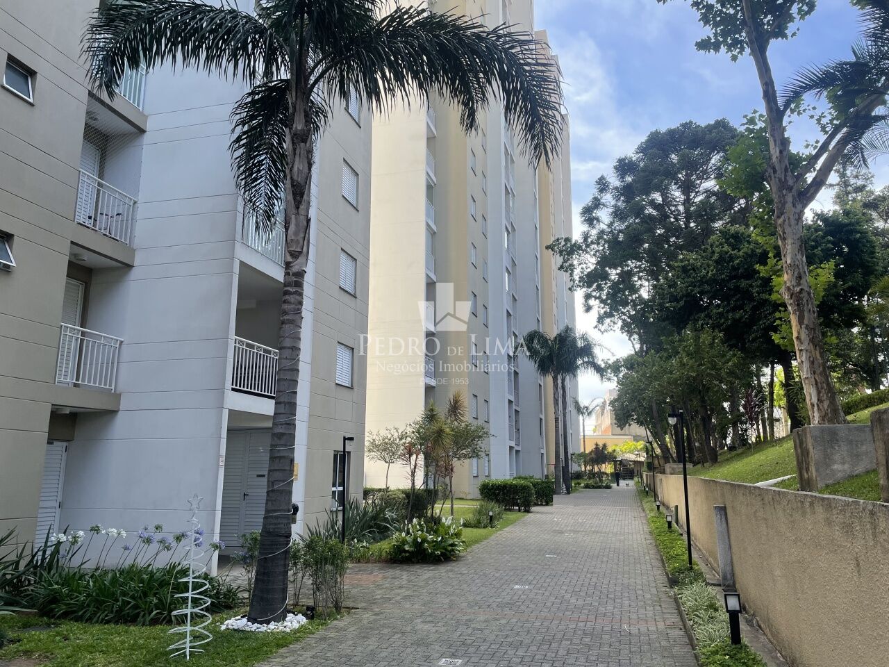 Apartamento de 75m² no São Lucas. Condomínio Giardino Imperialle.