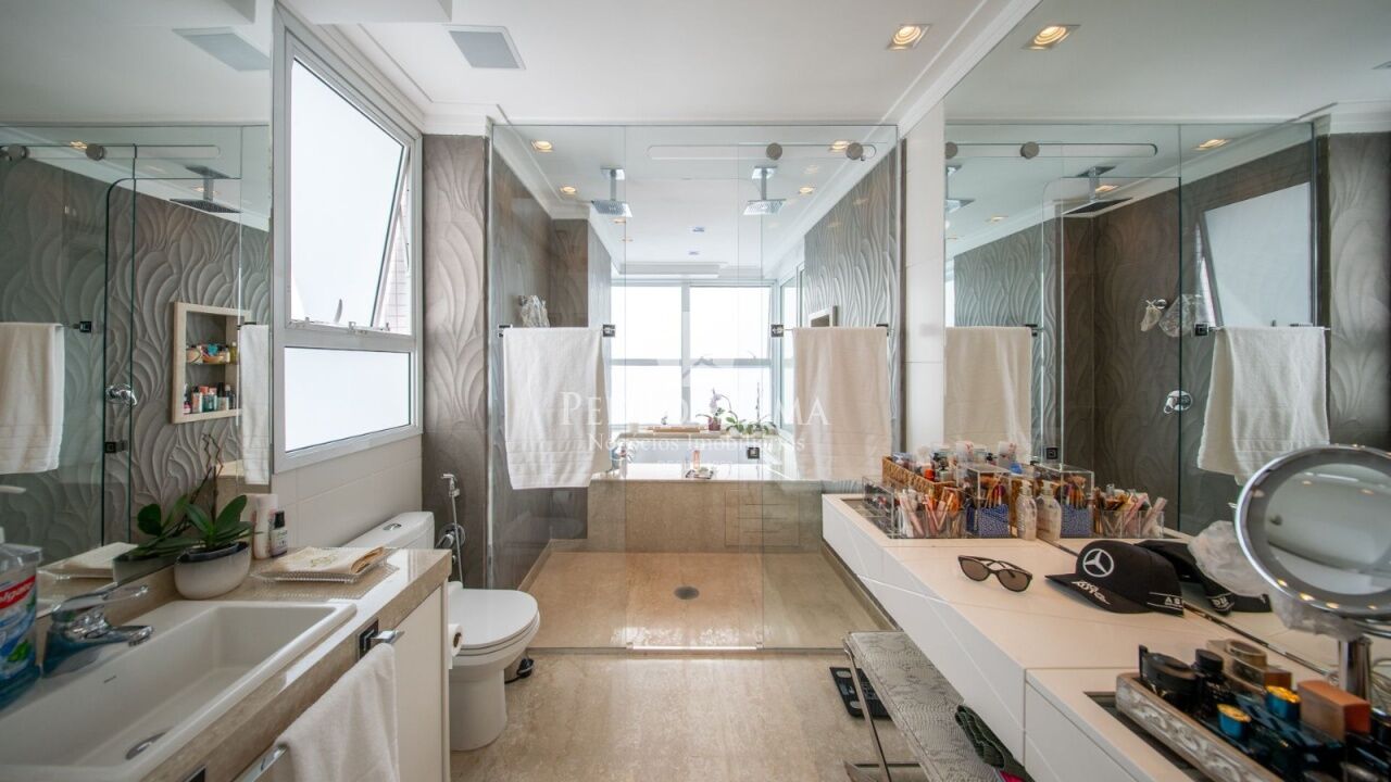 Apartamento no Anália Franco, Condomínio Josephine 326m², 4 suítes Mobiliado 5 vagas 