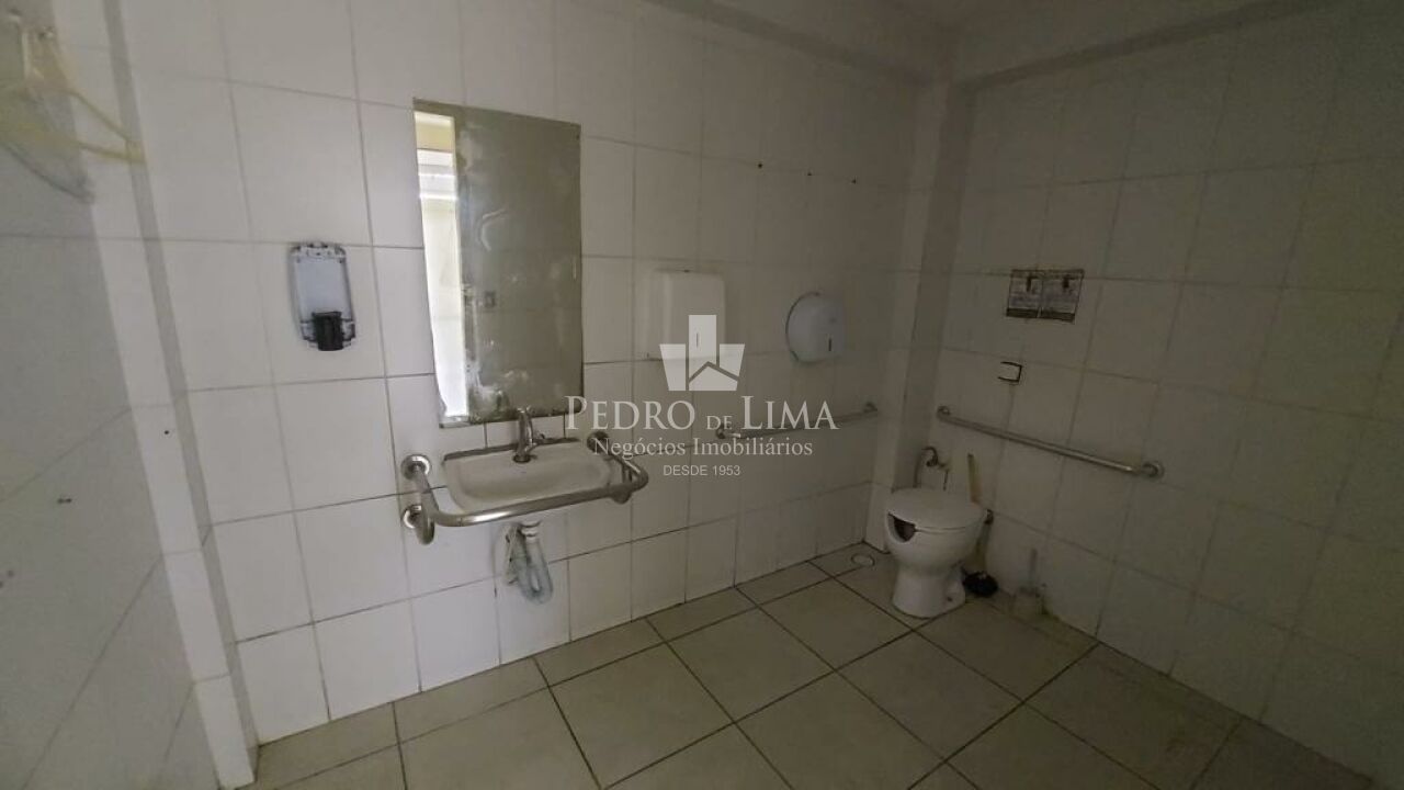 Salão Comercial e Moradia, 541m² na Vila Mariana.