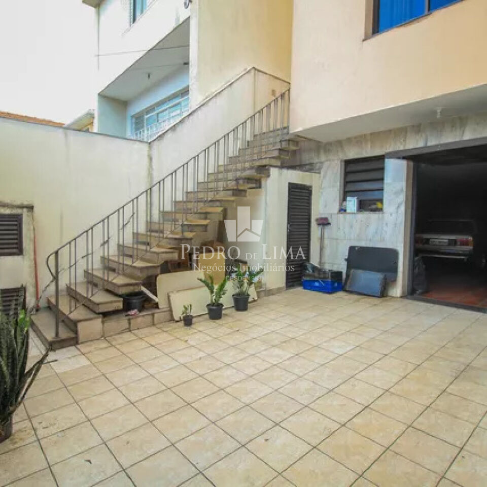 Sobrado 3 quartos, 6 vagas, 300m² , Moóca