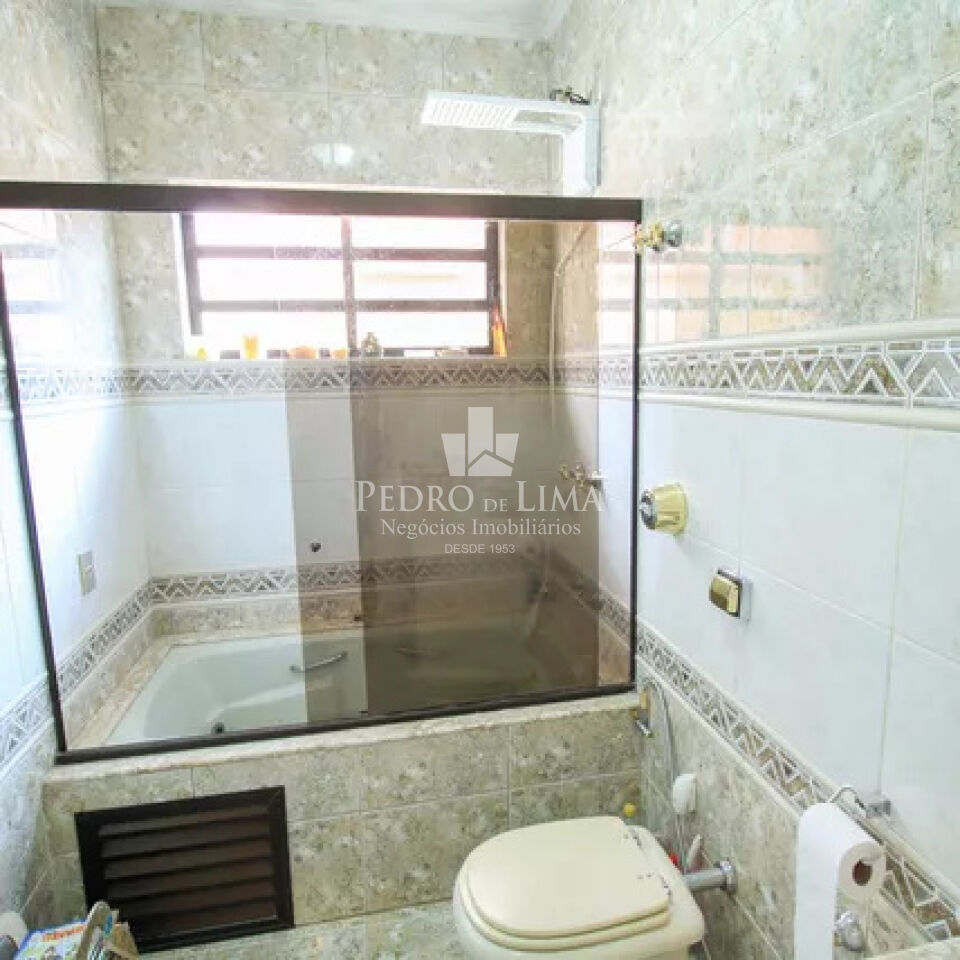 Sobrado 3 quartos, 6 vagas, 300m² , Moóca