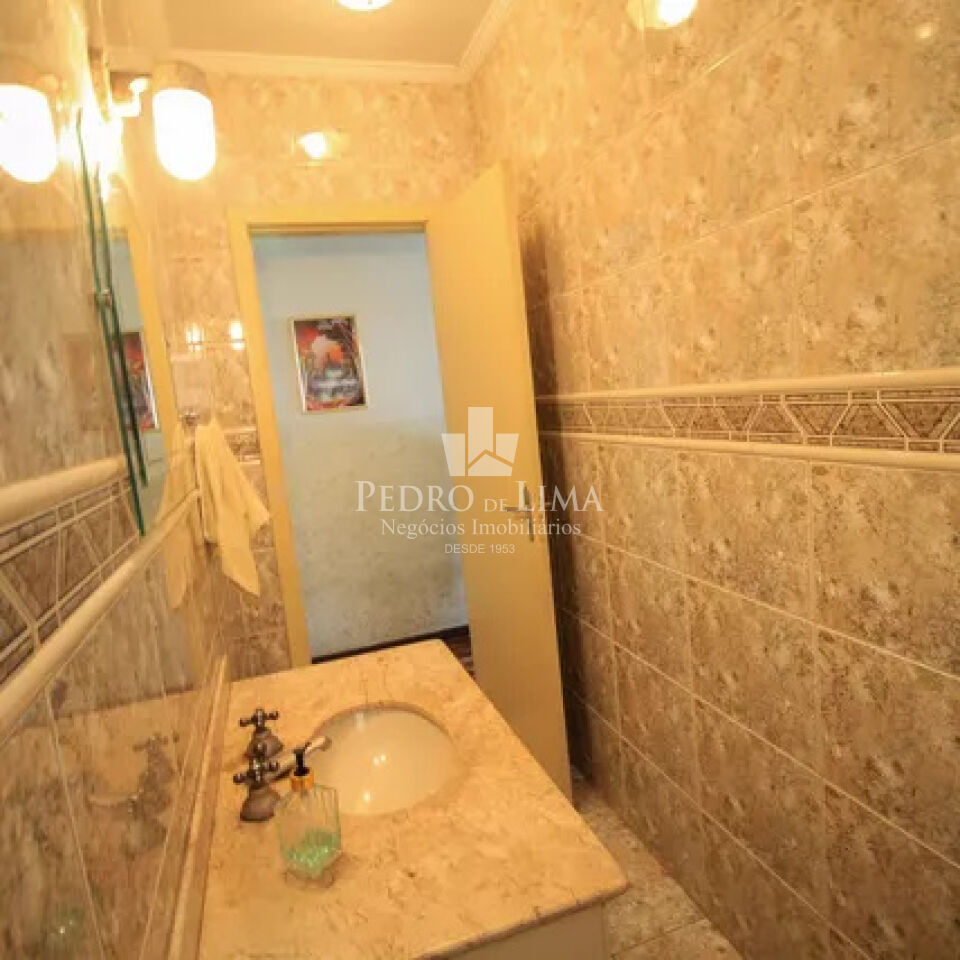 Sobrado 3 quartos, 6 vagas, 300m² , Moóca