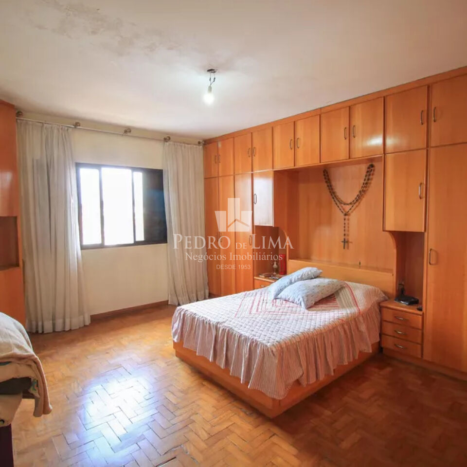 Sobrado 3 quartos, 6 vagas, 300m² , Moóca