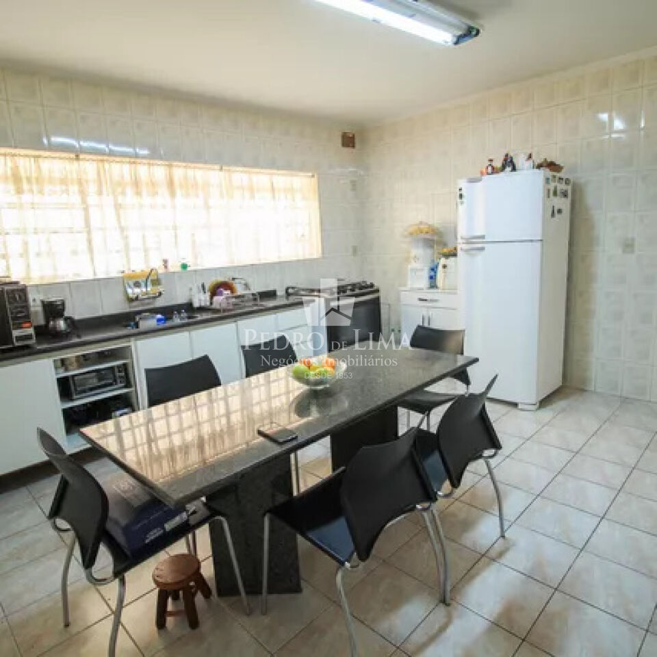 Sobrado 3 quartos, 6 vagas, 300m² , Moóca