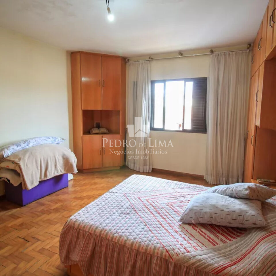 Sobrado 3 quartos, 6 vagas, 300m² , Moóca