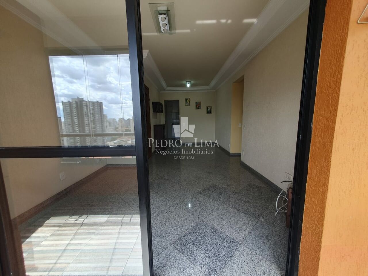 Apartamento bem localizado no Tatuapé, 83m², 3 quartos 1 suíte e 2 vagas. Condomínio  La Dolce Vita