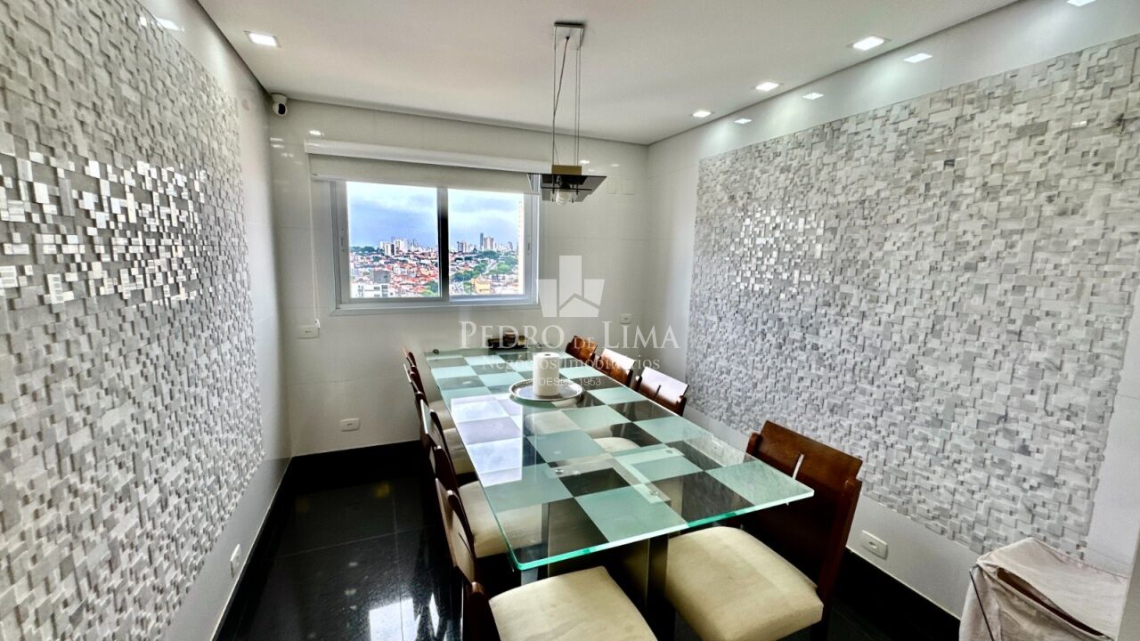 Cobertura triplex 480 mts com 4 suítes e 6 vagas na Vila Prudente.
