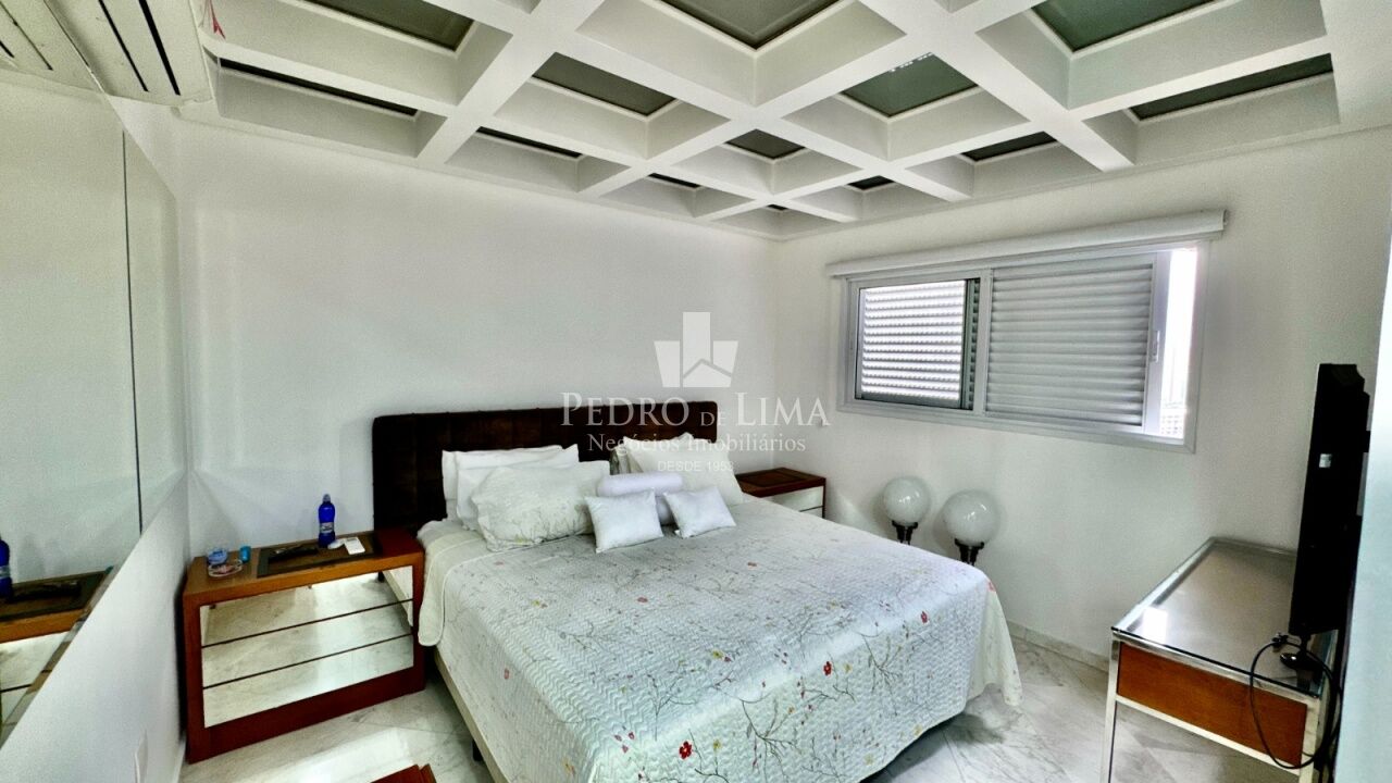 Cobertura triplex 480 mts com 4 suítes e 6 vagas na Vila Prudente.