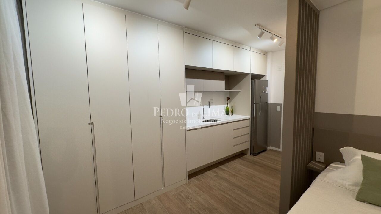 Apartamento tipo "Studio" no Tatuapé. 31m², mobiliado, pronto para morar. Condomínio Signa