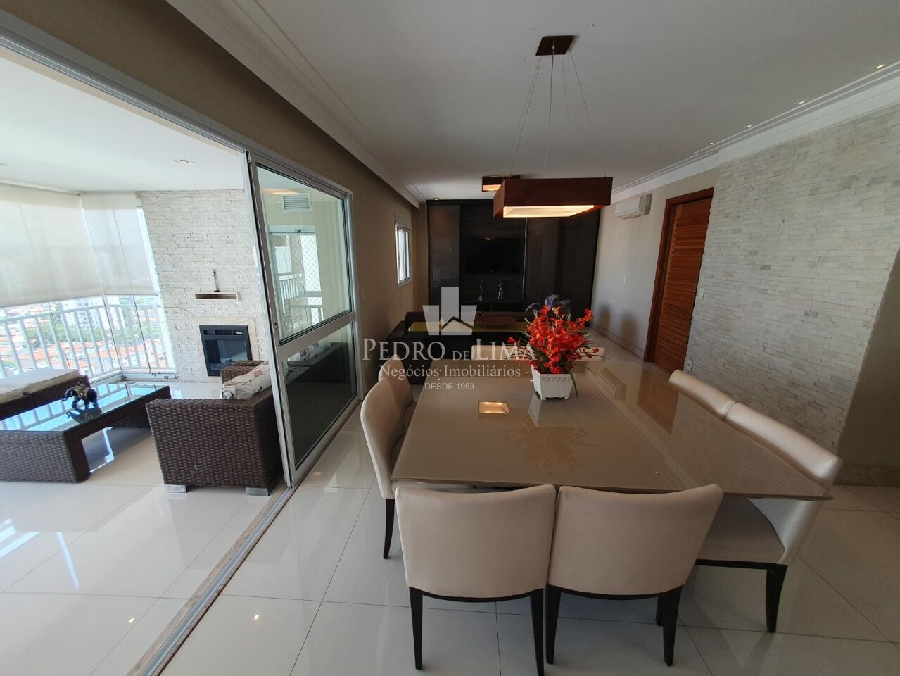 Apartamento no Tatuapé, alto padrão, "Porteira fechada", 171m2, 3 suítes e 3 vagas