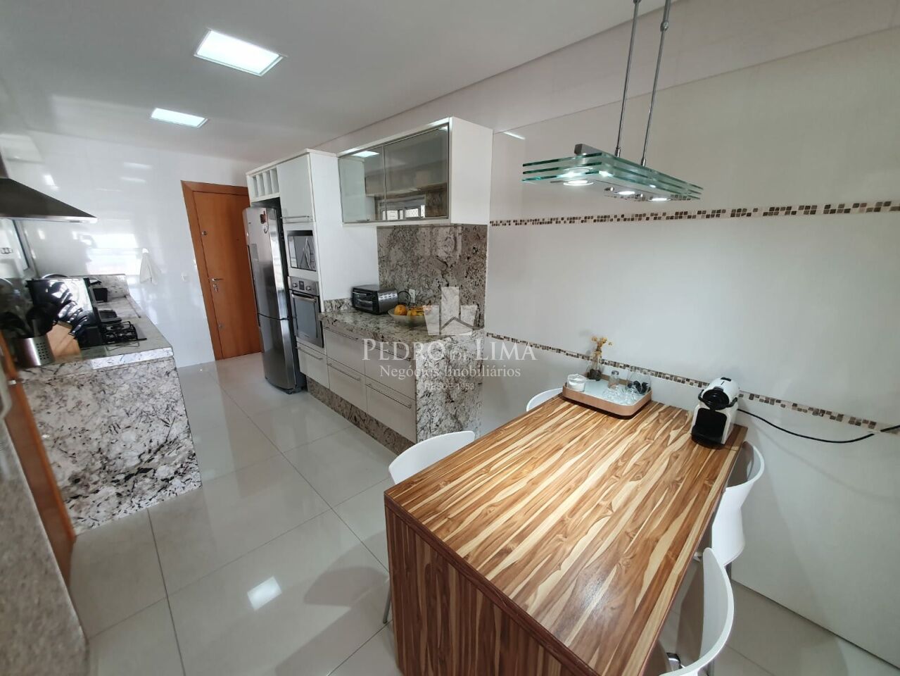 Apartamento no Tatuapé, alto padrão, "Porteira fechada", 171m2, 3 suítes e 3 vagas