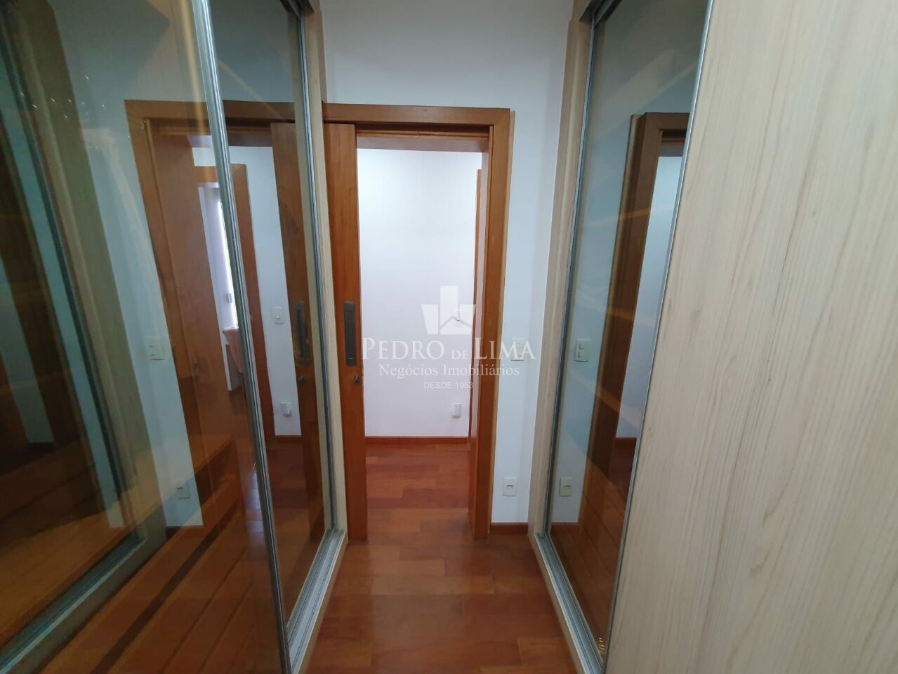 Apartamento no Tatuapé, alto padrão, "Porteira fechada", 171m2, 3 suítes e 3 vagas