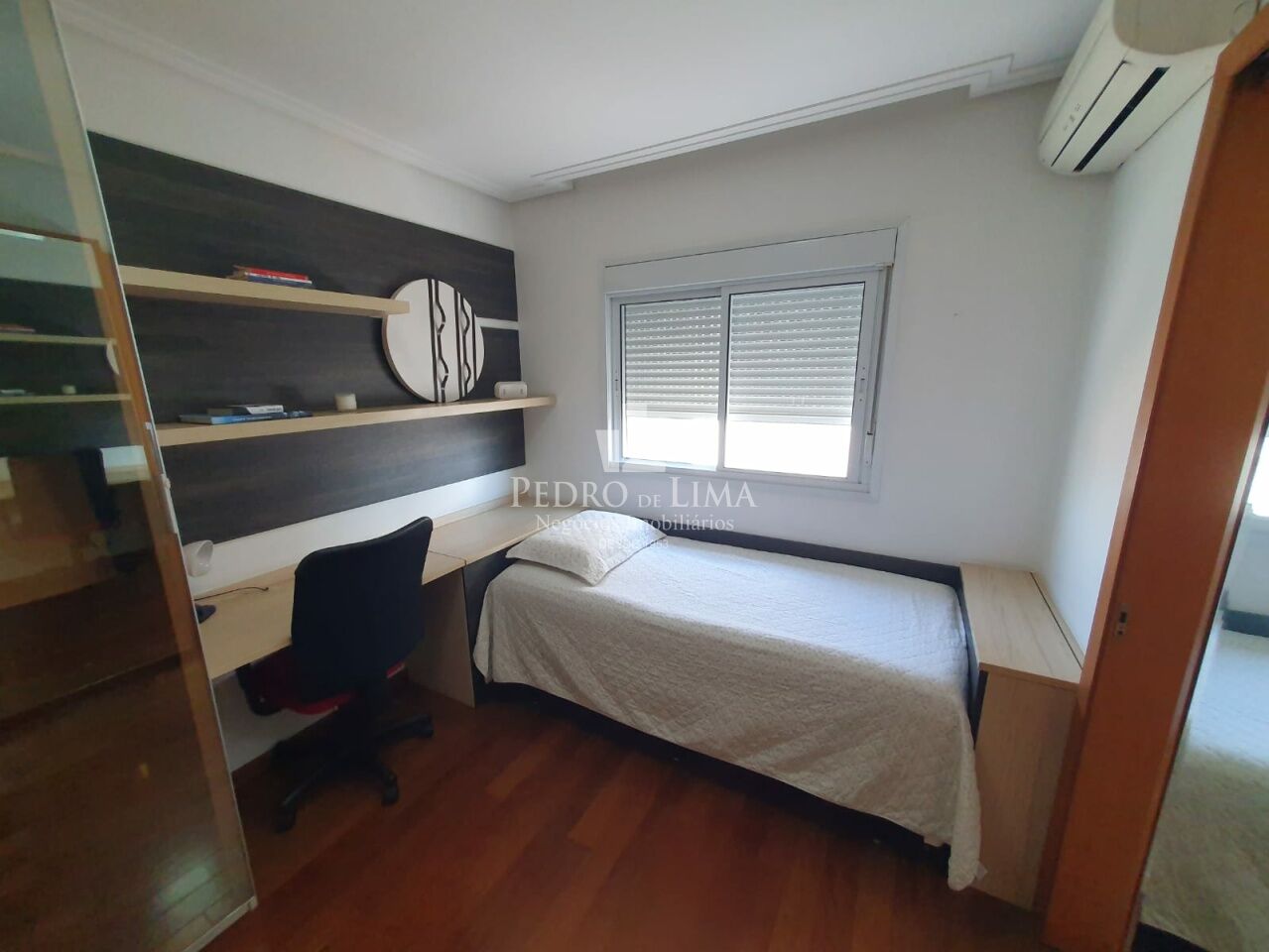 Apartamento no Tatuapé, alto padrão, "Porteira fechada", 171m2, 3 suítes e 3 vagas
